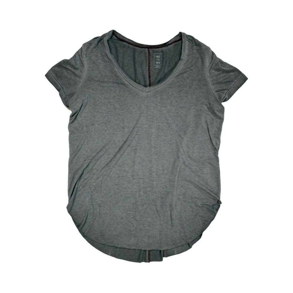 Me to We | Women’s V-Neck Tee Size S